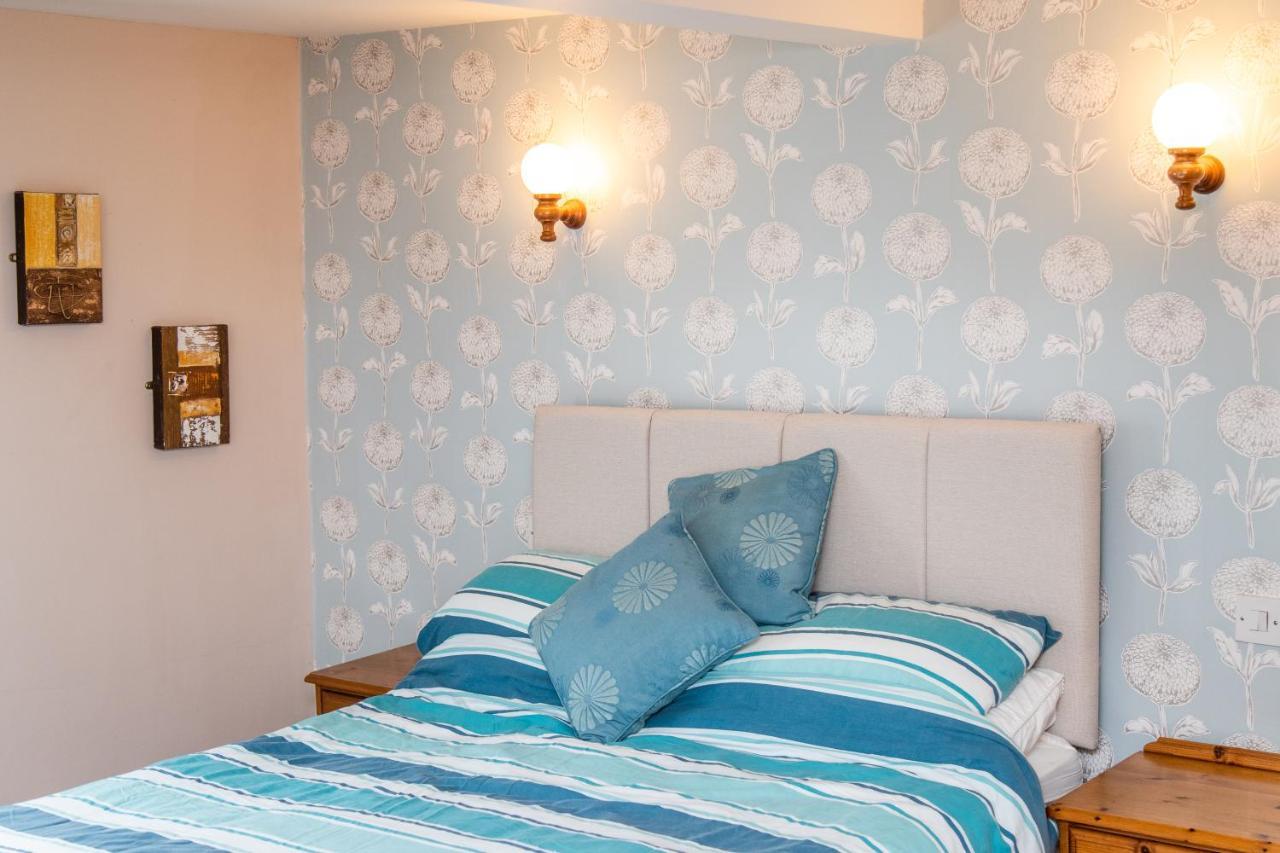 The Unicorn Bed & Breakfast 3*
